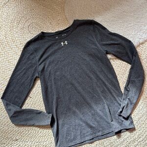 Under armor gray long sleeve logo athletic shirt top S crew neck